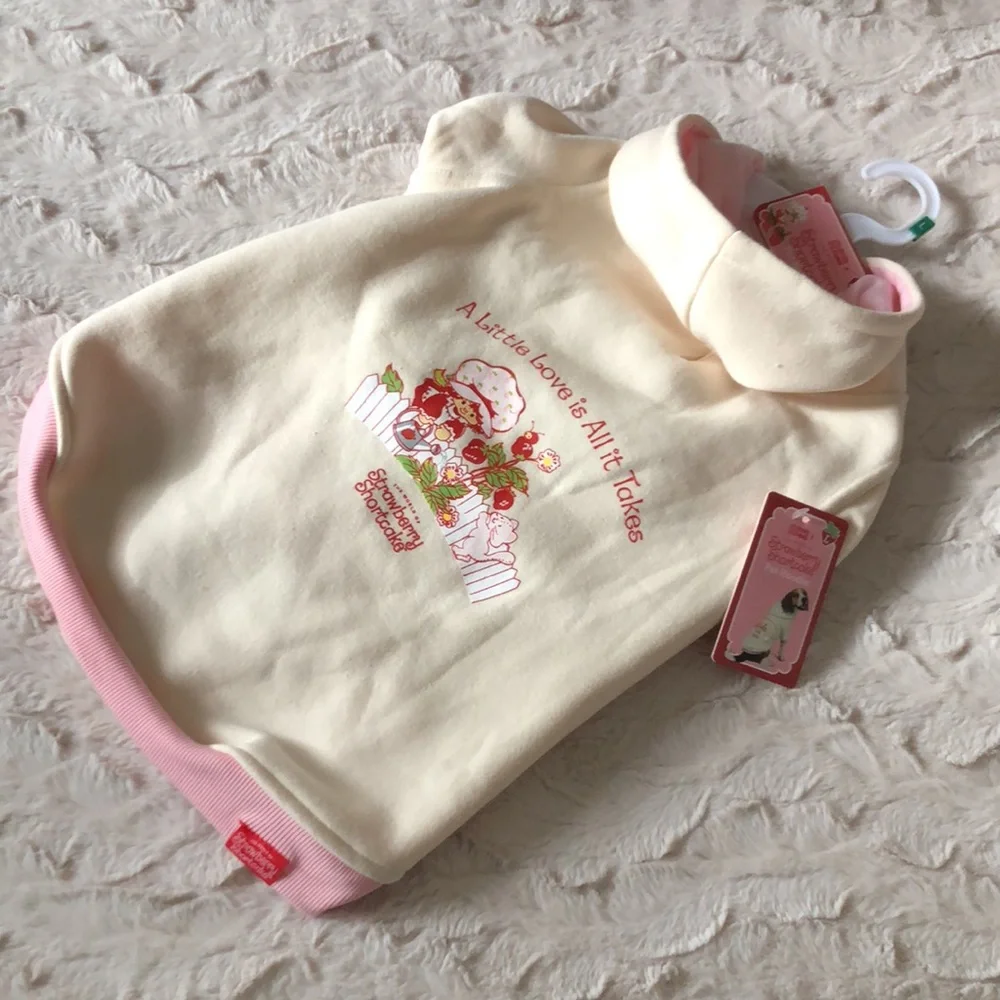 Strawberry Shortcake PET Hoodie SIZE L